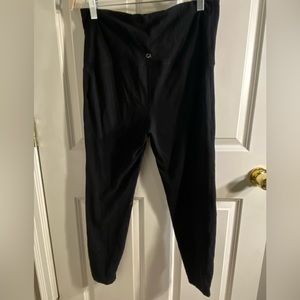 GAP black maternity leggings M - over the belly